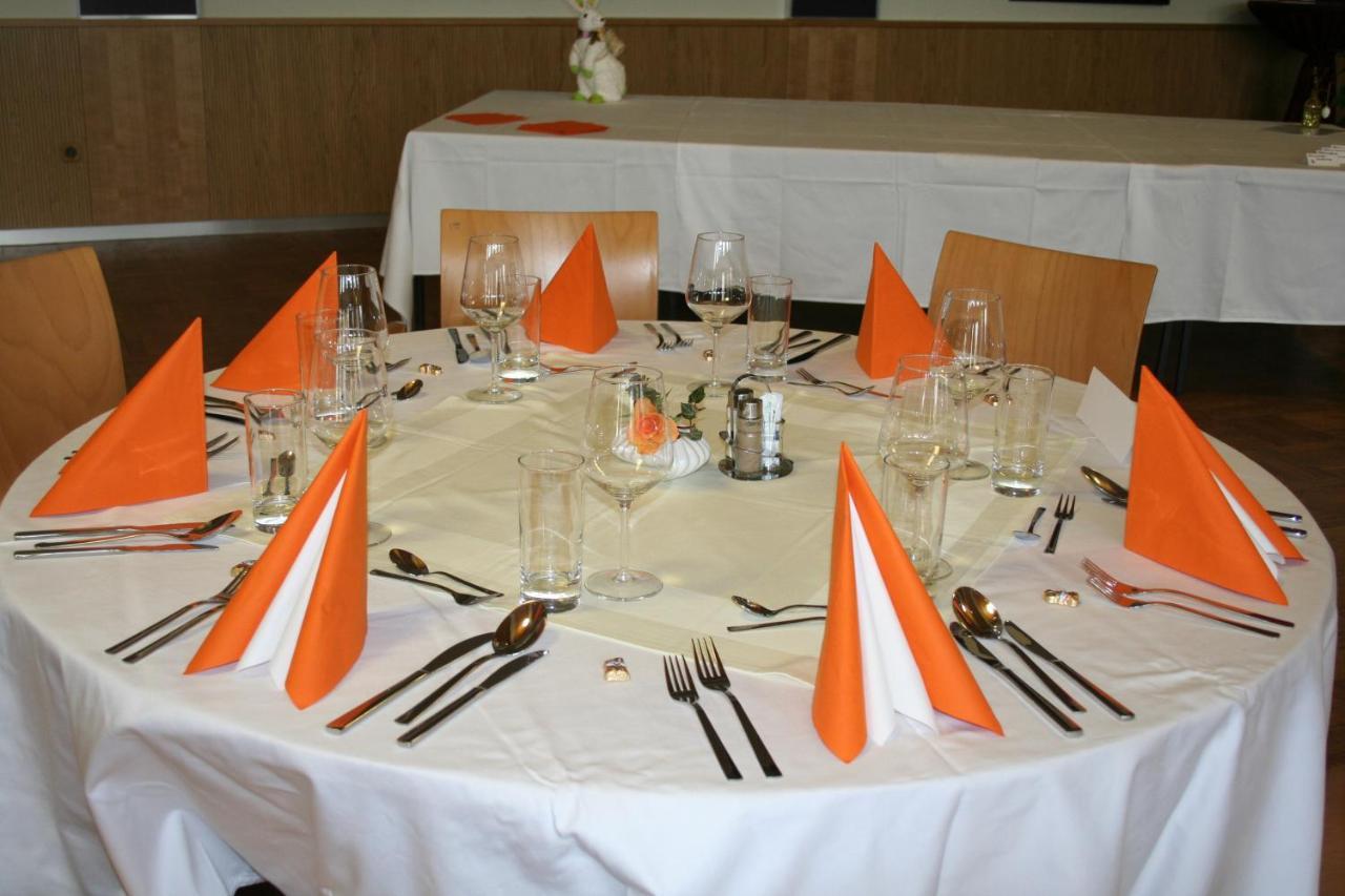 Hotel - Restaurant Martinihof Neudorfl Екстериор снимка