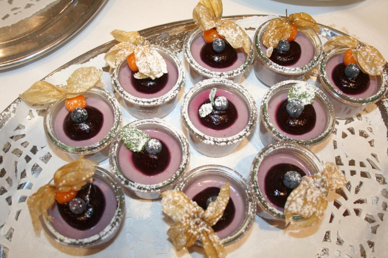 Hotel - Restaurant Martinihof Neudorfl Екстериор снимка